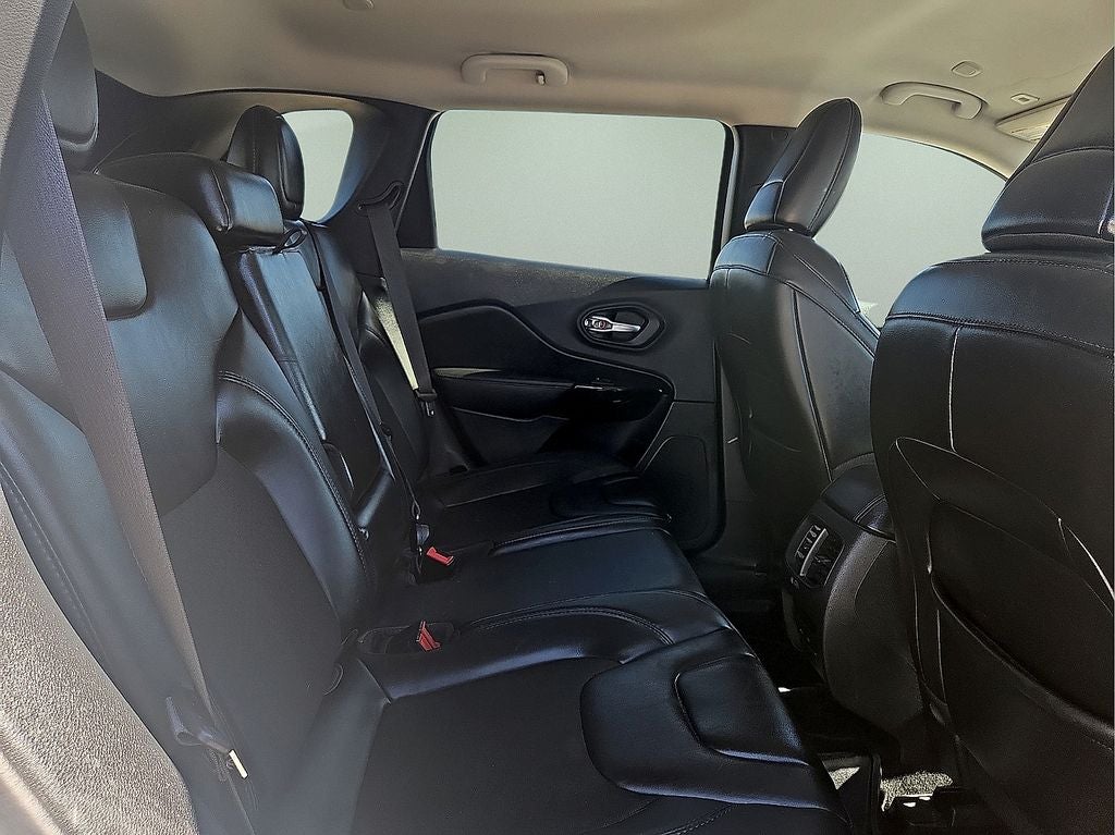 2019 Jeep Cherokee Altitude