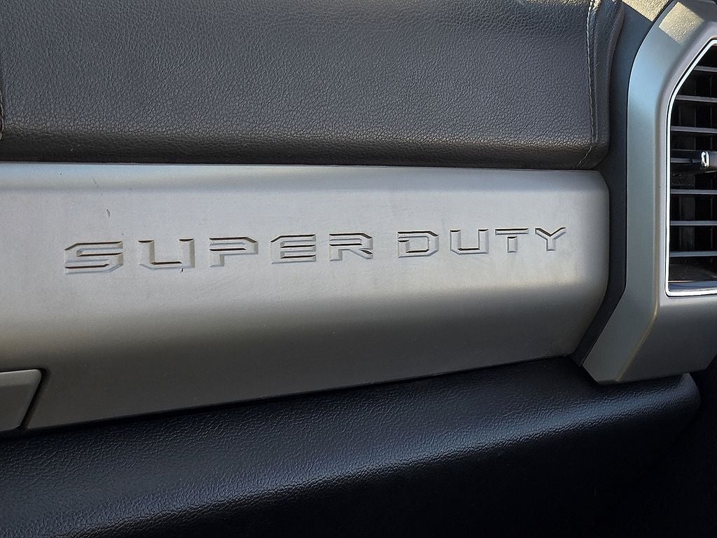 2020 Ford F-250SD Lariat