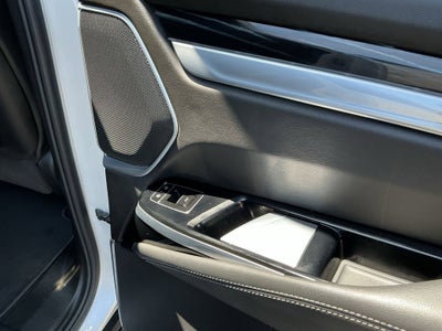 2025 Cadillac Escalade Sport