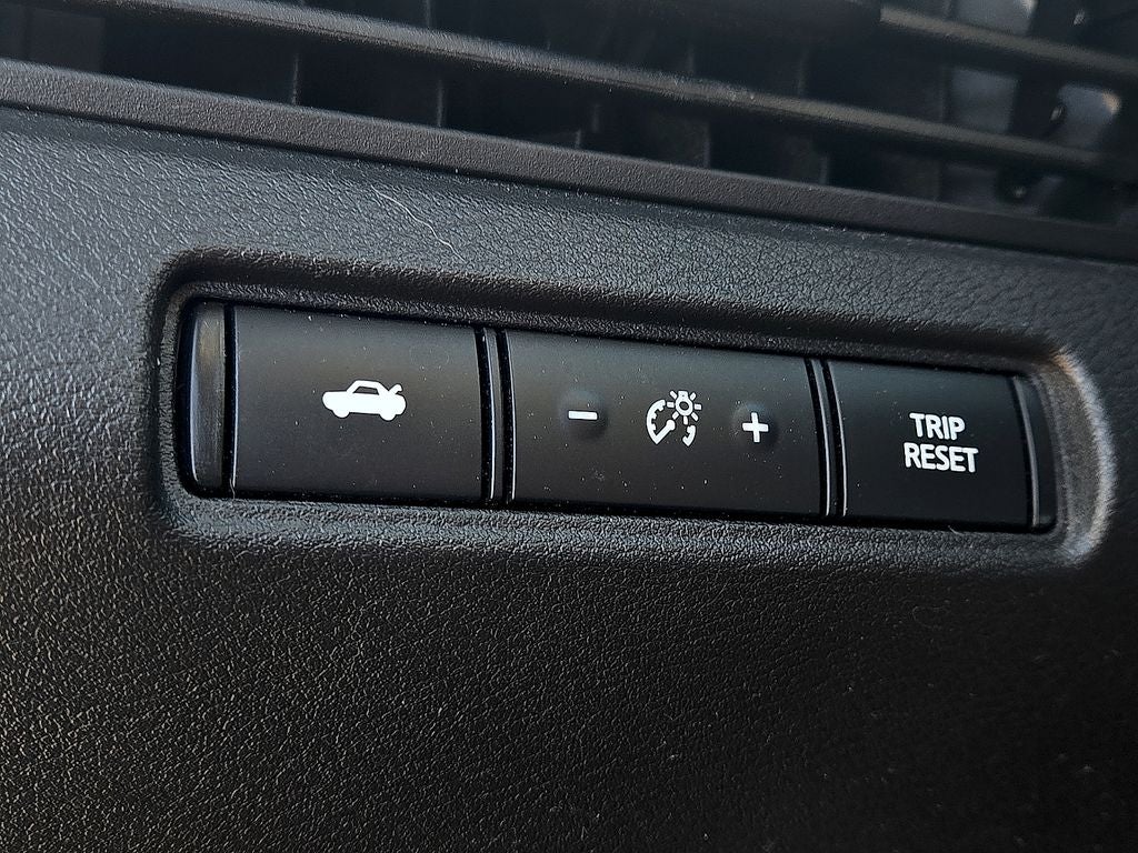 2022 Nissan Altima 2.0 SR