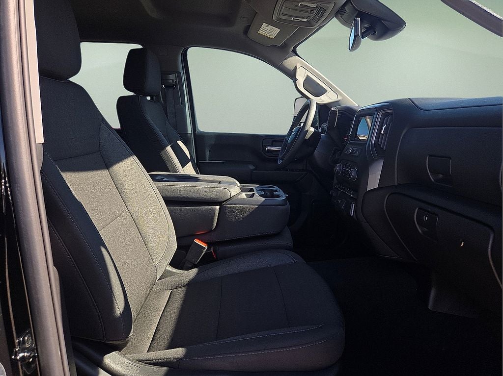 2025 Chevrolet Silverado 2500HD Custom