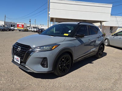 2023 Nissan Kicks SR