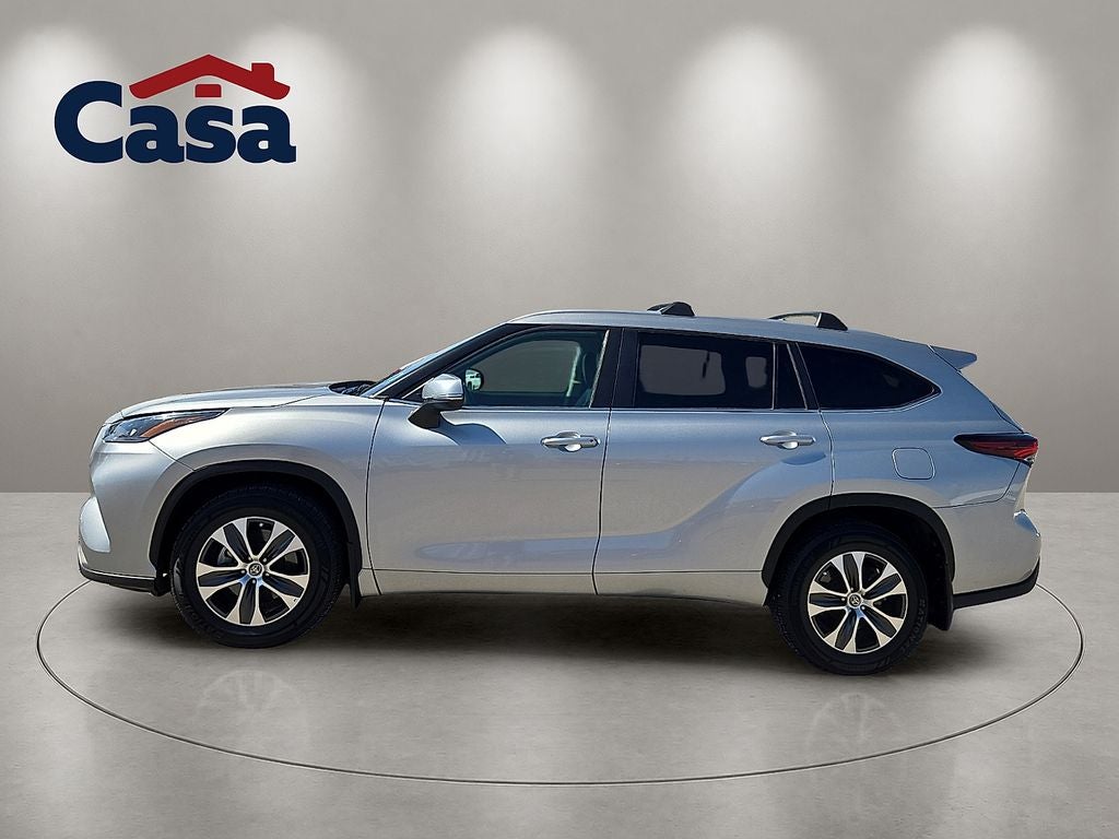 2024 Toyota Highlander XLE