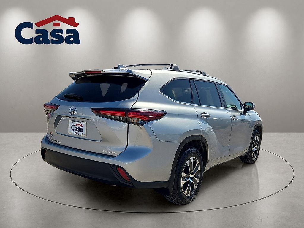 2024 Toyota Highlander XLE