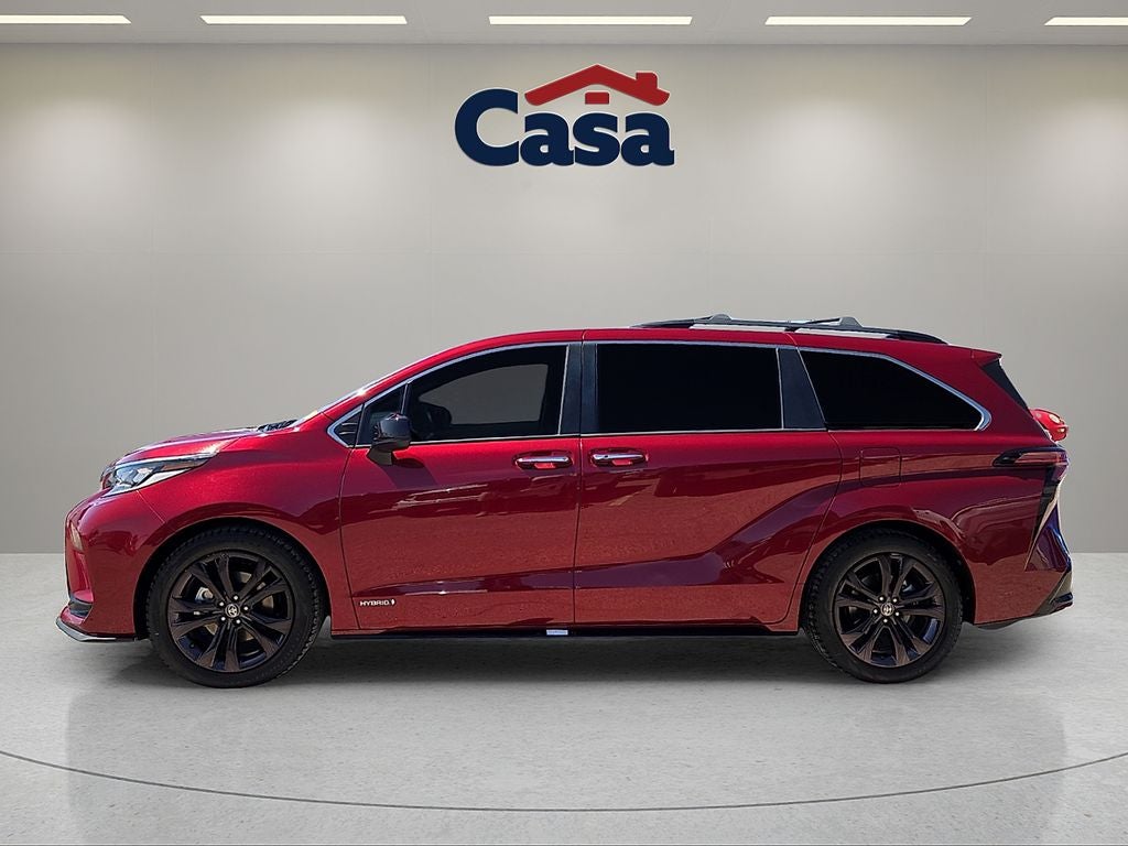 2021 Toyota Sienna XSE 7 Passenger