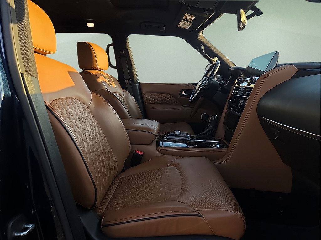 2023 INFINITI QX80 Premium Select