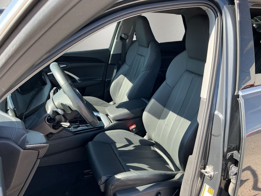 2025 Audi Q5 2.0T Premium Plus quattro