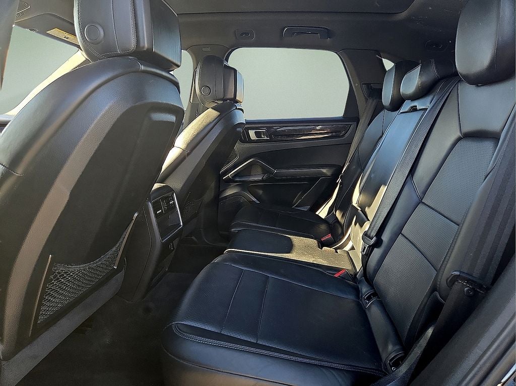 2019 Porsche Cayenne Base