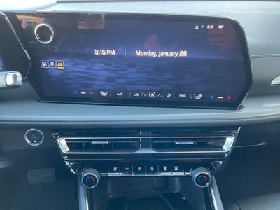 2025 Chevrolet Traverse FWD LT