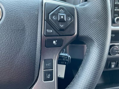 2022 Toyota Tacoma 2WD SR5