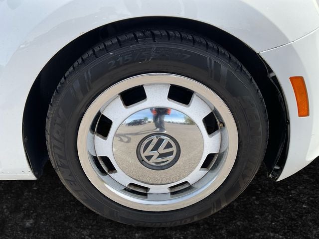 2016 Volkswagen Beetle 1.8T Fleet Edition