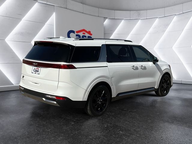 2023 Kia Carnival SX