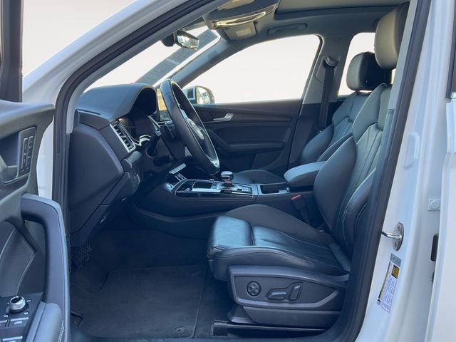 2024 Audi Q5 S line Premium Plus