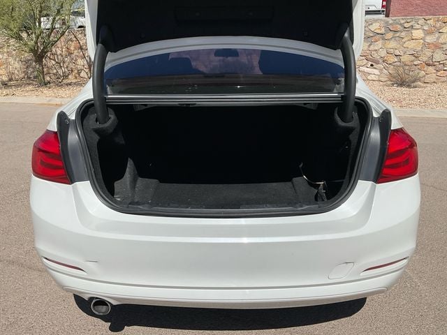 2018 BMW 3 Series 320i