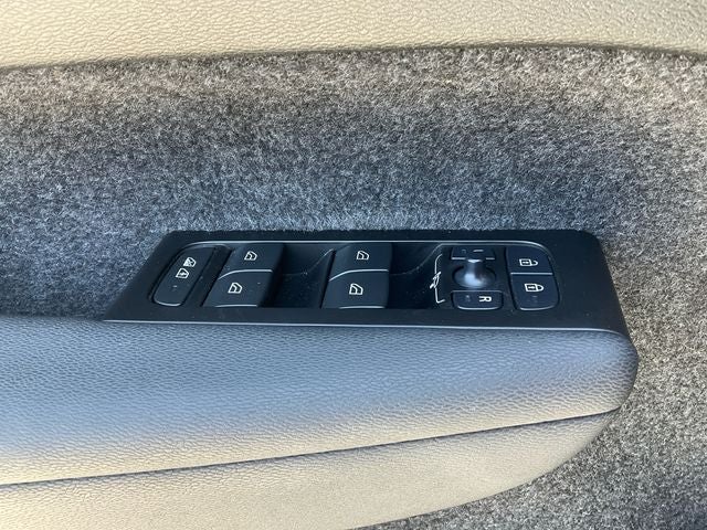 2022 Volvo C40 Recharge Pure Electric Ultimate