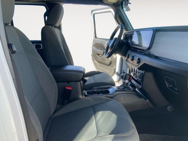 2024 Jeep Gladiator Nighthawk