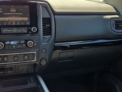 2024 Nissan Titan SV