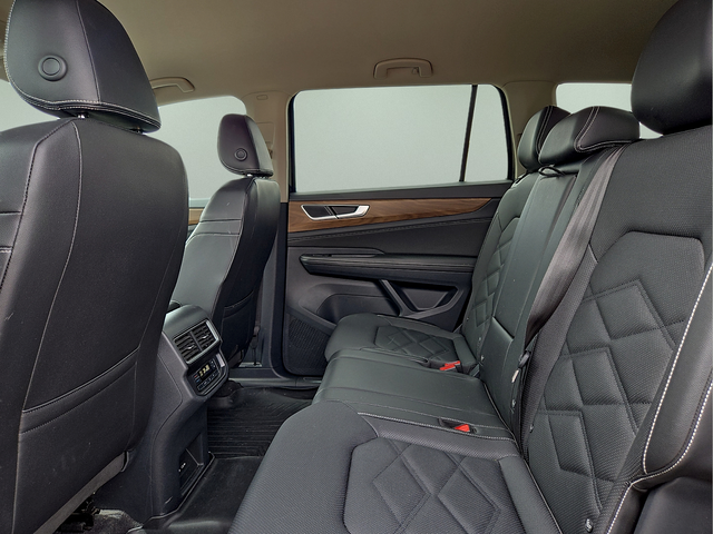 2024 Volkswagen Atlas 2.0T SE