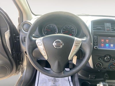 2019 Nissan Versa 1.6 SV Nissan Certified Select