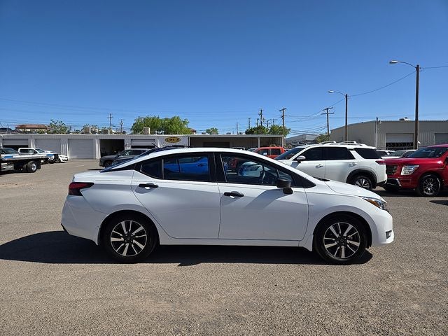 2025 Nissan Versa 1.6 S