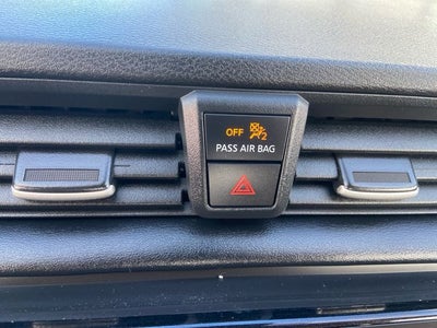 2024 Nissan Versa 1.6 SR