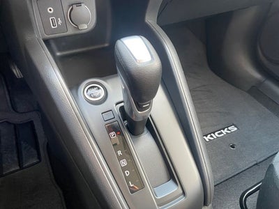 2025 Nissan Kicks Play S