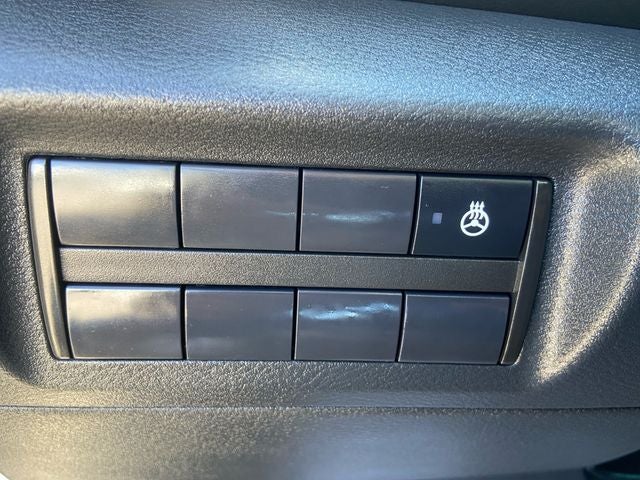 2021 Nissan Kicks SR Nissan Certified