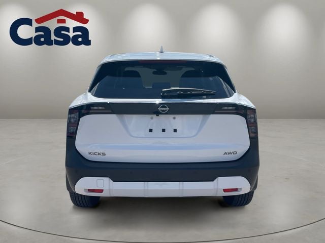 2025 Nissan Kicks SV