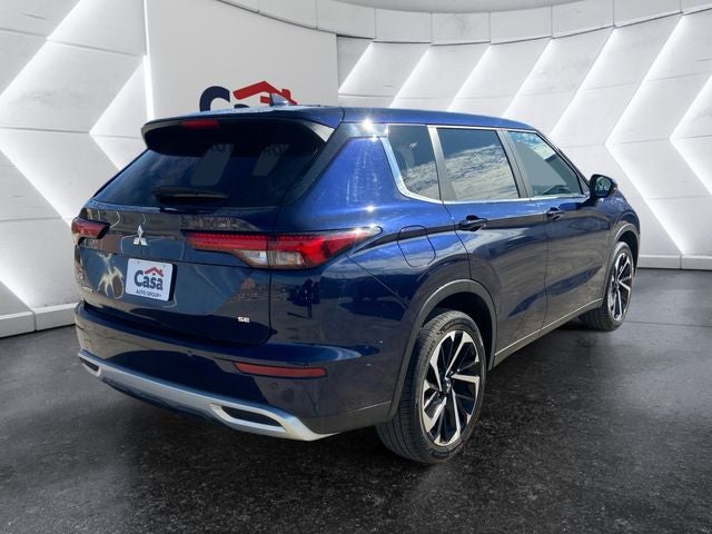 2024 Mitsubishi Outlander Base
