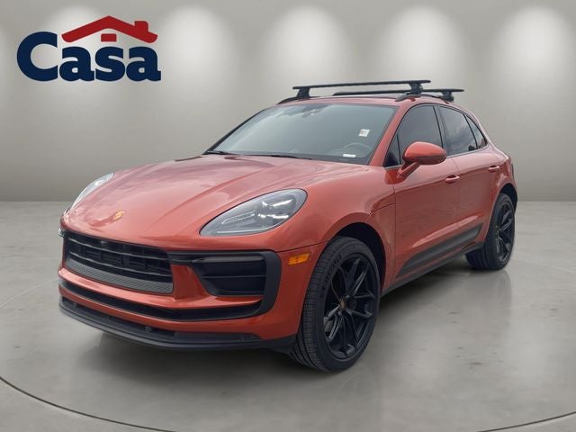 2022 Porsche Macan Base