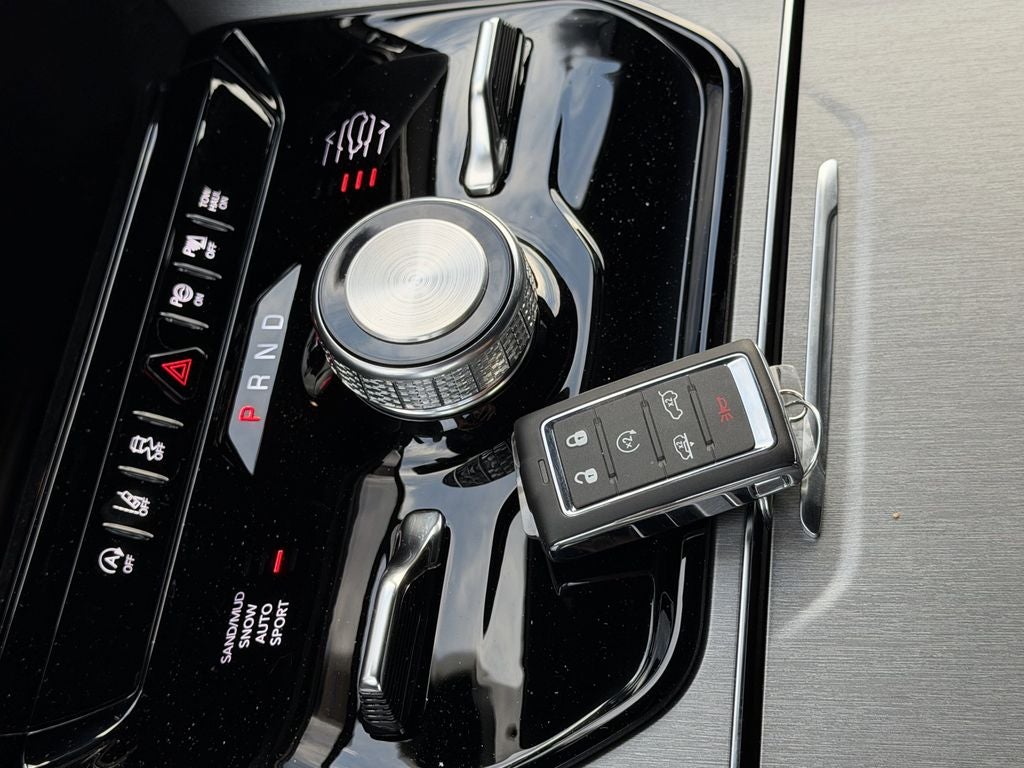 2026 Jeep Grand Wagoneer Reserve