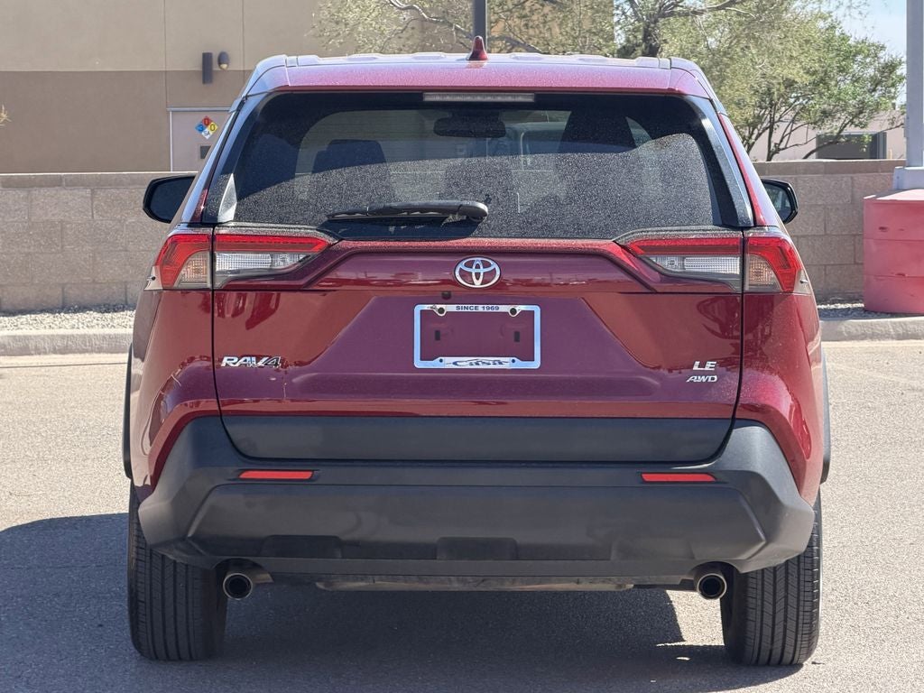 2025 Toyota RAV4 LE