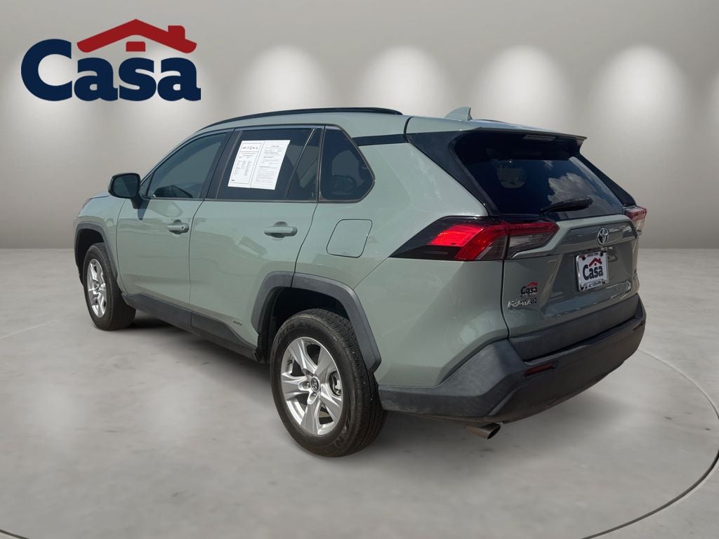 2020 Toyota RAV4 Hybrid XLE