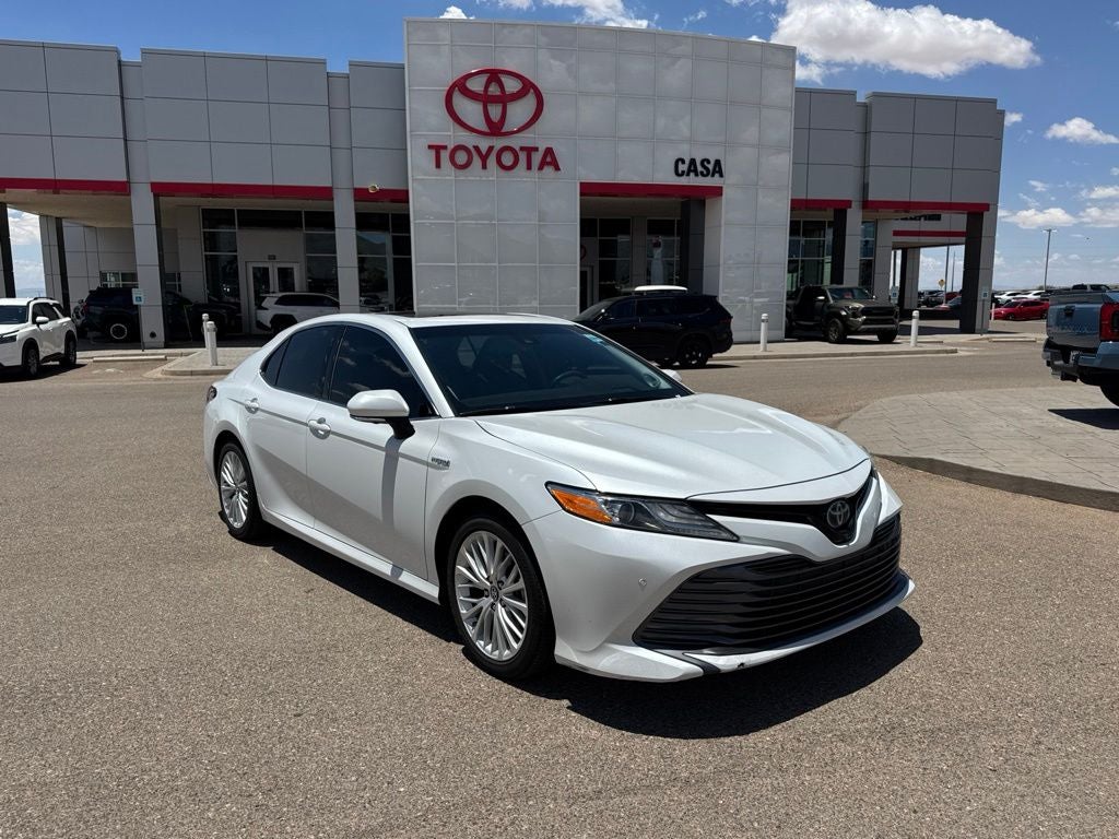 2018 Toyota Camry Hybrid XLE