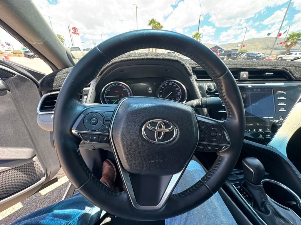 2018 Toyota Camry Hybrid XLE