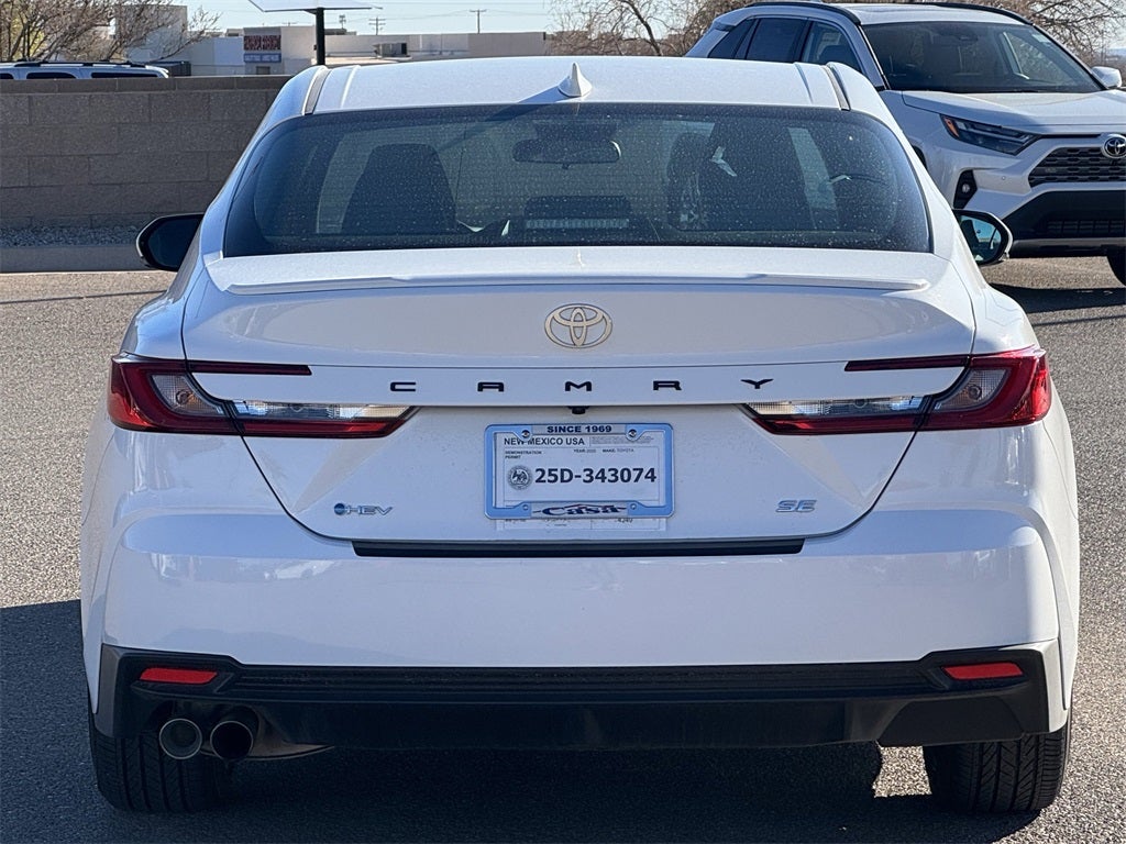 2025 Toyota Camry SE