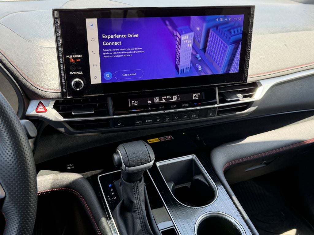 2025 Toyota Sienna XSE 7 Passenger