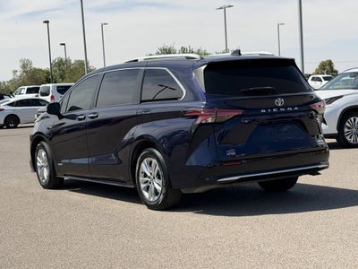 2021 Toyota Sienna Limited 7 Passenger