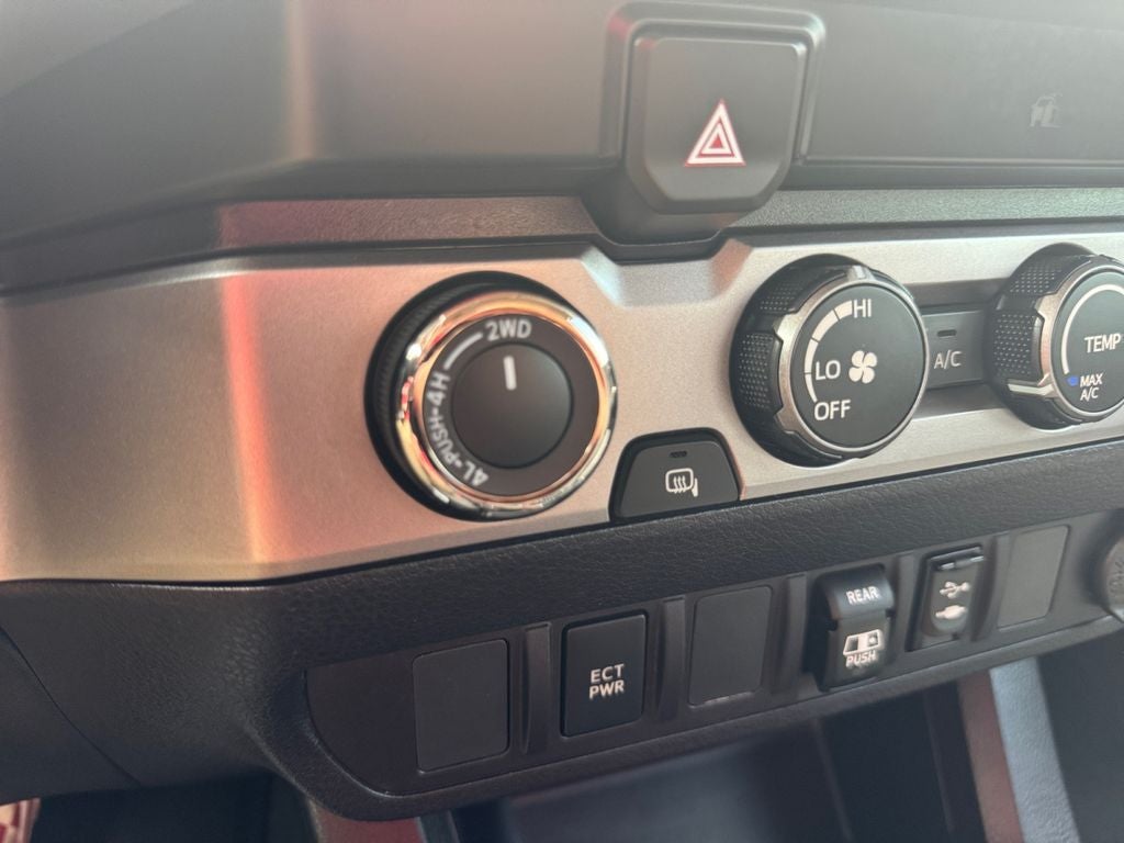 2019 Toyota Tacoma SR5 V6