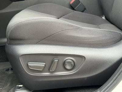 2022 Toyota Venza LE