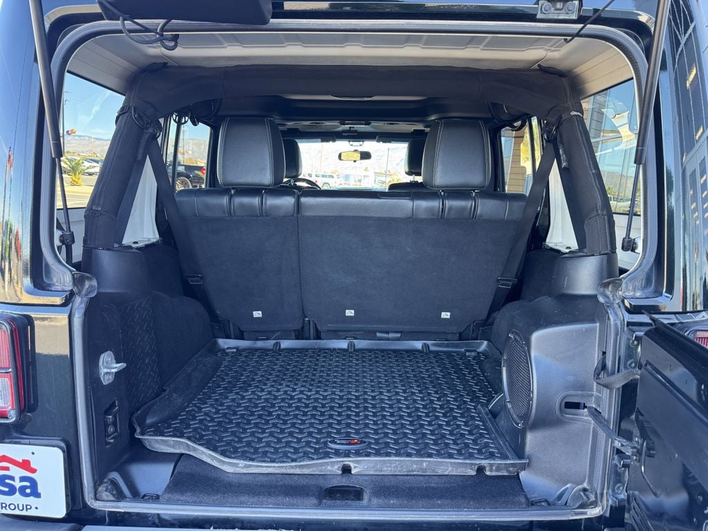 2012 Jeep Wrangler Unlimited Sahara