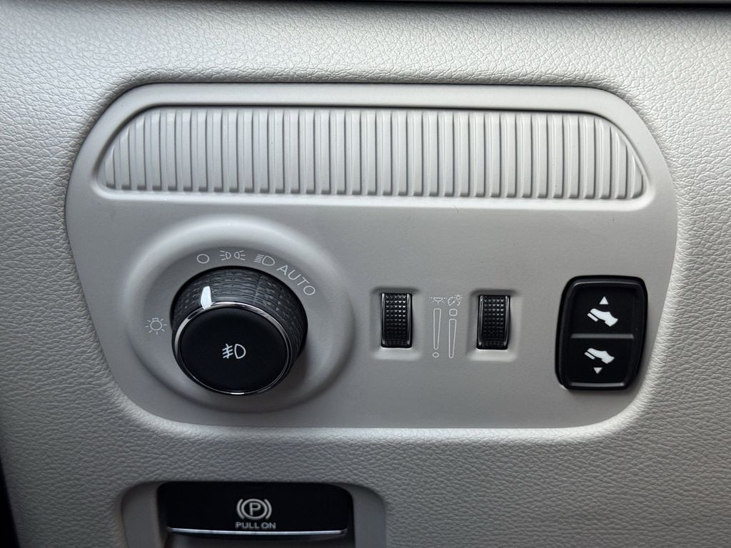 2024 Jeep Wagoneer L Series II 4x2