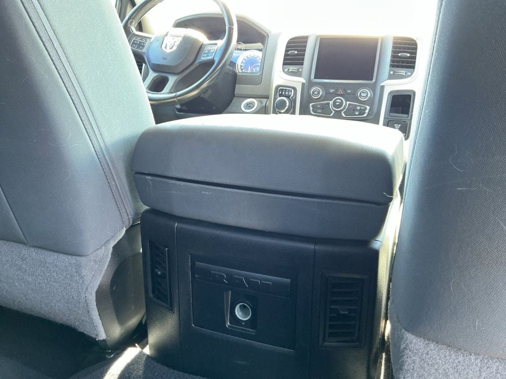 2018 RAM 1500 Big Horn Crew Cab 4x2 5'7' Box