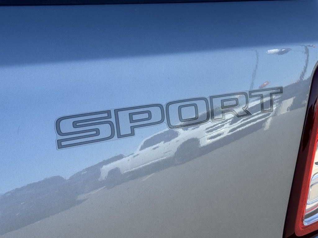 2021 RAM 1500 Lone Star Crew Cab 4x4 5'7' Box