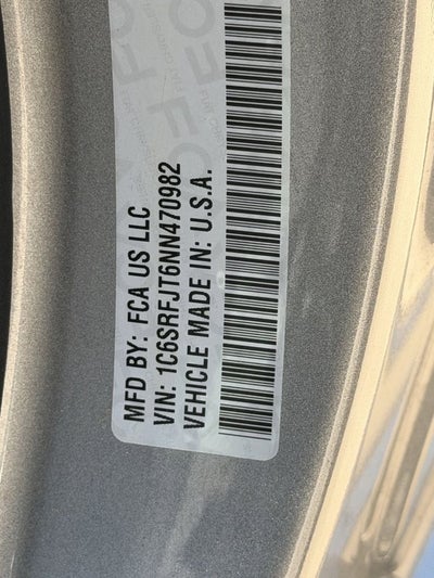 2022 RAM 1500 Laramie Crew Cab 4x4 5'7' Box