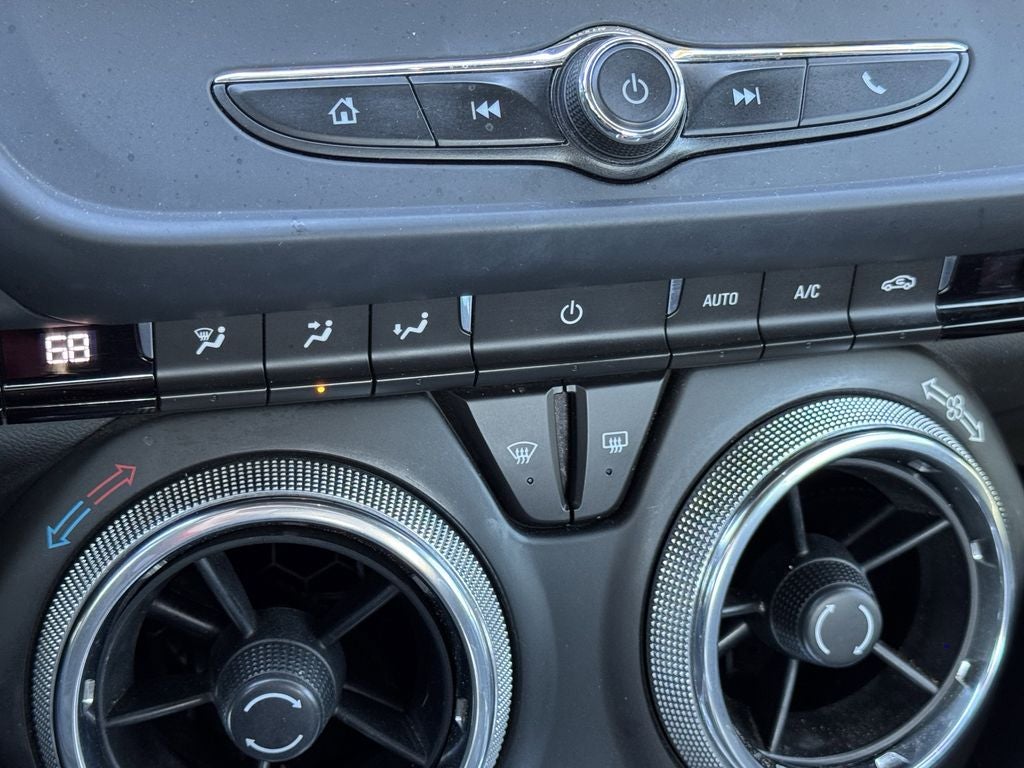 2017 Chevrolet Camaro 1LT