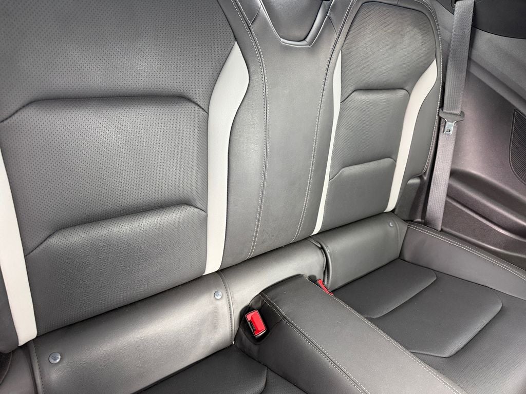 2023 Chevrolet Camaro RWD Coupe 2LT