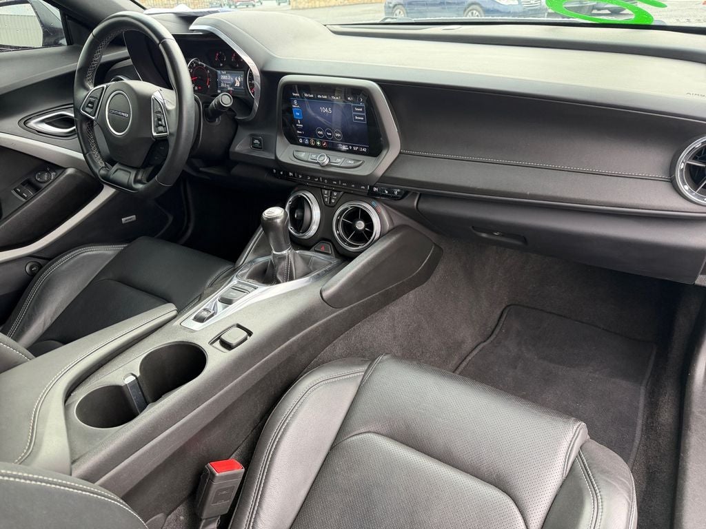 2023 Chevrolet Camaro RWD Coupe 2LT