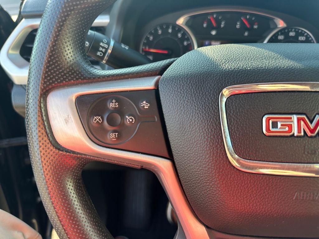 2022 GMC Acadia FWD SLE