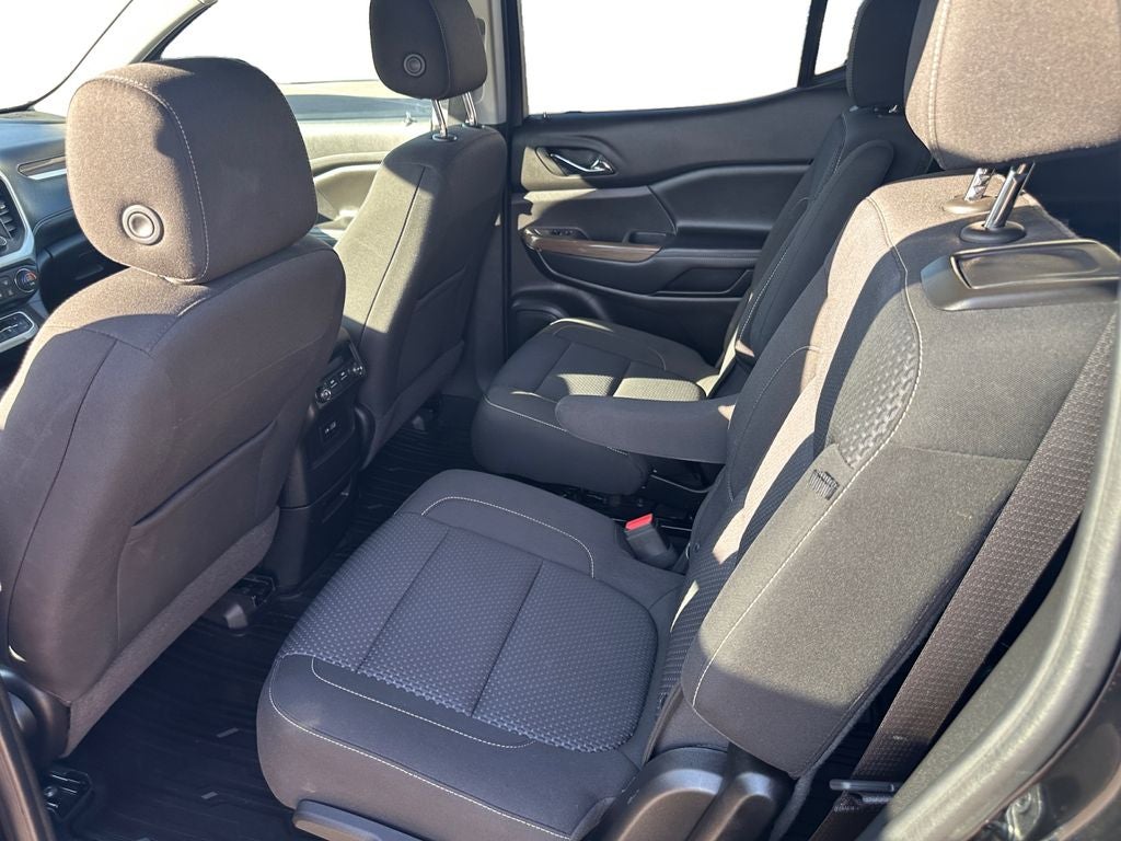 2022 GMC Acadia FWD SLE